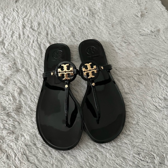 Tory Burch Shoes - Tory Burch flip-flops